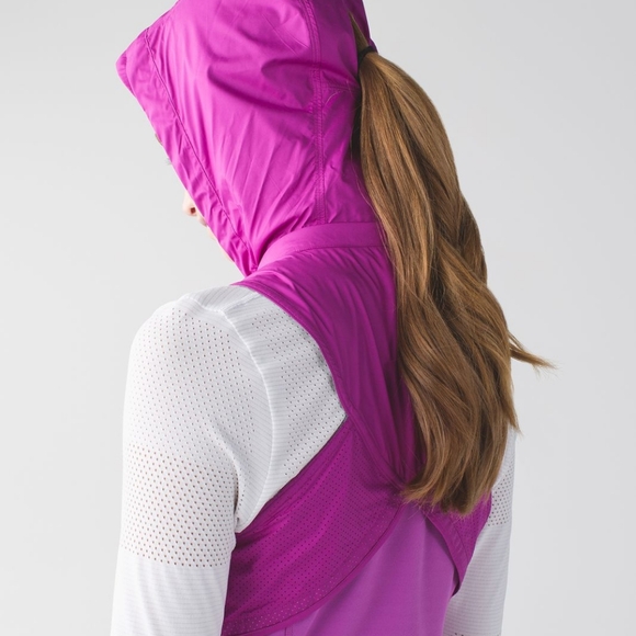 Lululemon Kanto Catch Me VestUltra Violet RARE - Picture 3 of 16